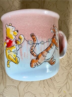 NWOT, Disney Winnie the Pooh and friends ceramic mug, 4”